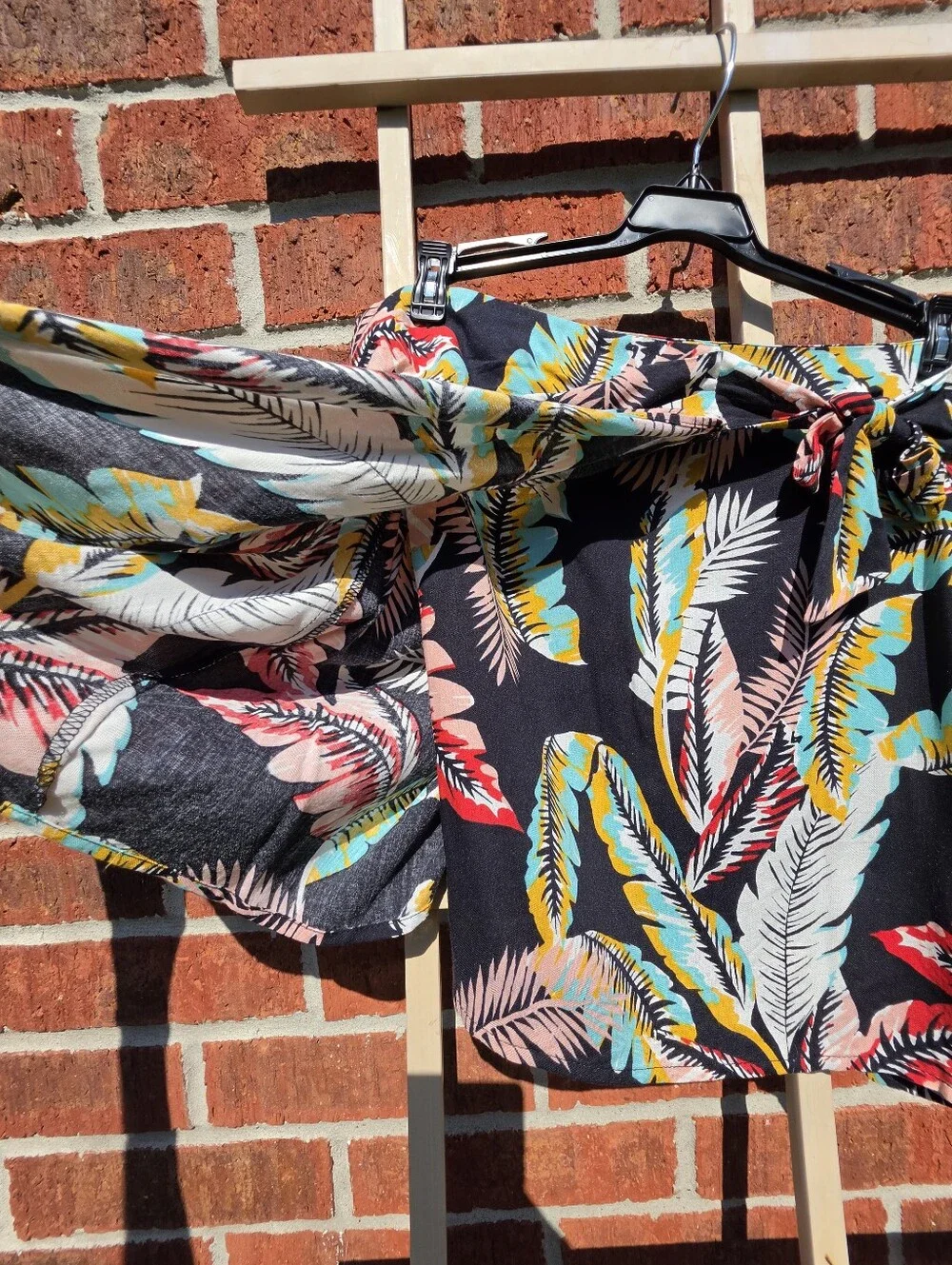 BOG COLLECTIVE Leaf Print Wrap Skirt NWT M